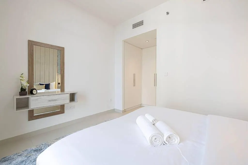 Tick - 2Br Burj Khalifa & Fountain Views Burj Crown Apartment Dubai 0*,
