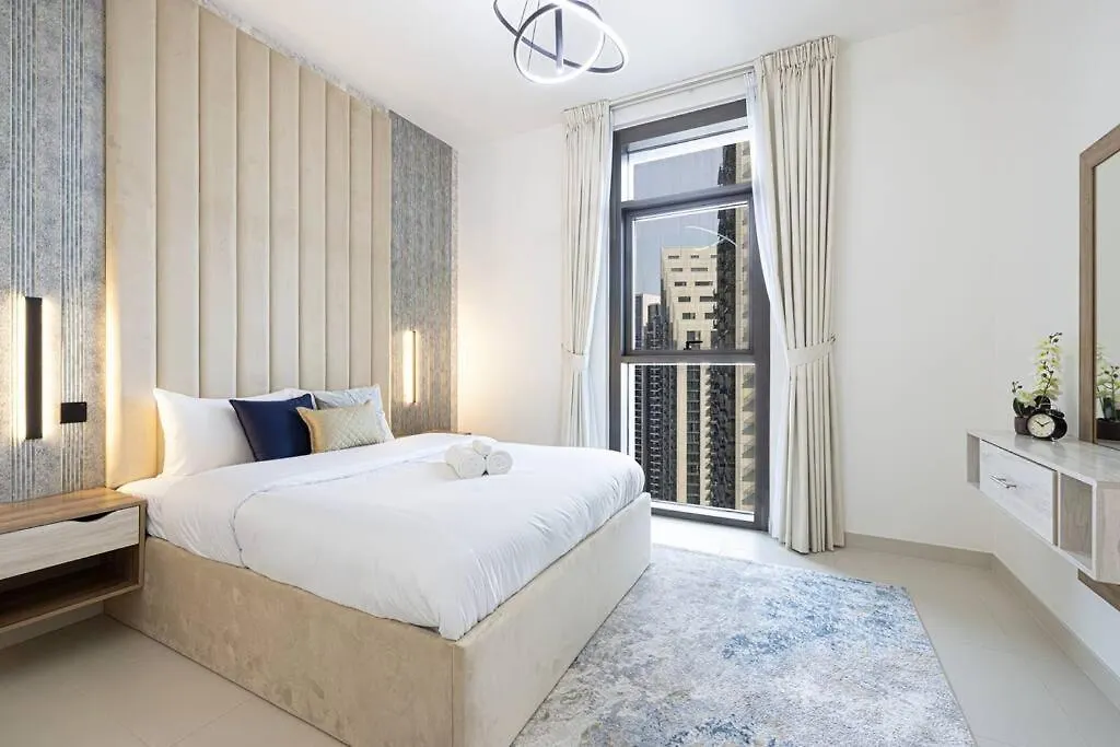 Tick - 2Br Burj Khalifa & Fountain Views Burj Crown Apartment Dubai